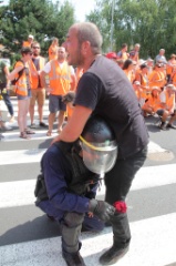 Brame ou tu me vois crier Papa  180 * 5184 x 3456 * (6.16MB)